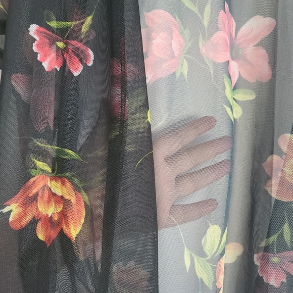 Floral Kimono - Picture 2 of 6